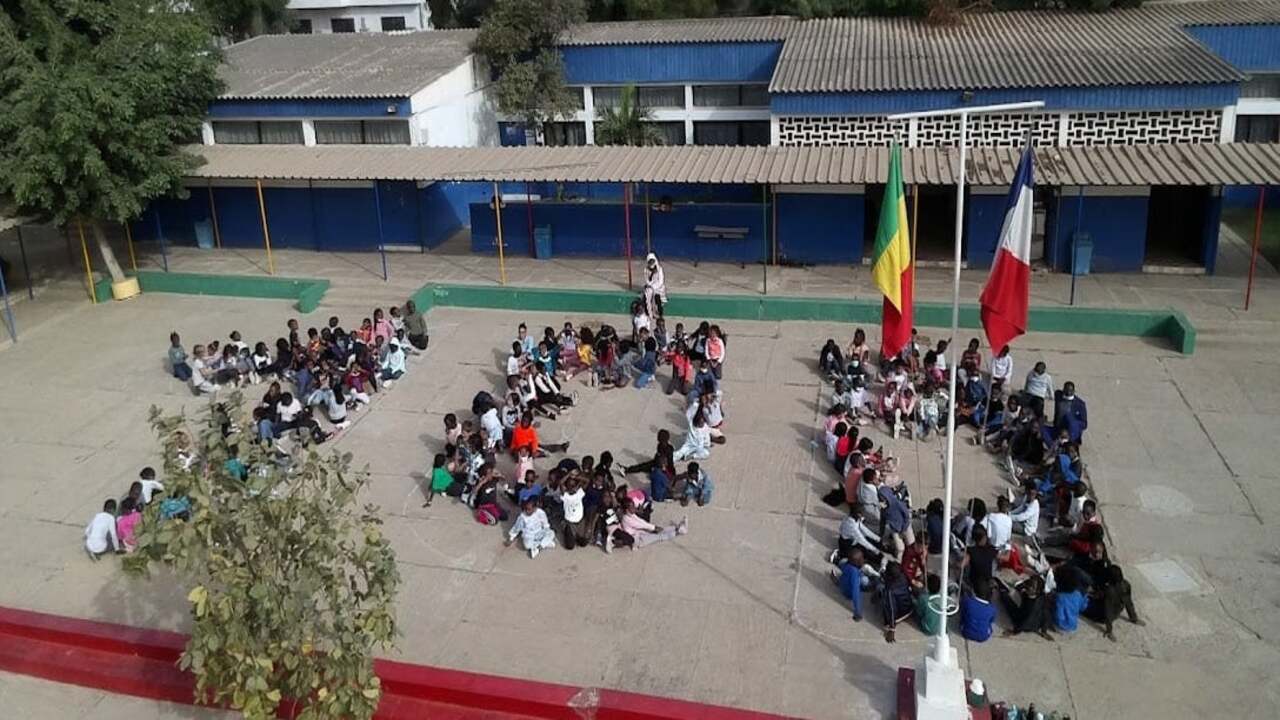 Avis de Recrutement école franco-sénégalaise 2025-2026